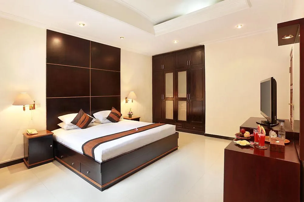 The Batu Belig Hotel & Spa Семиньяк